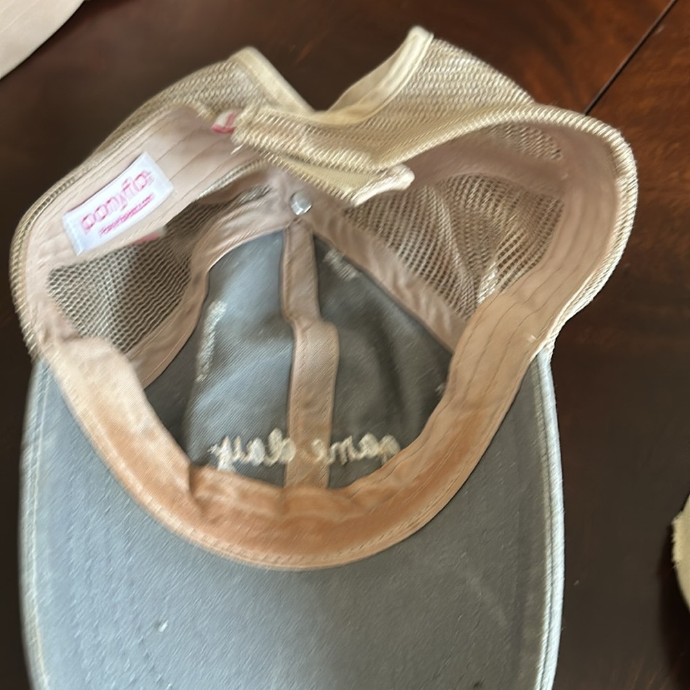 Three hat bundle - Picture 4 of 7